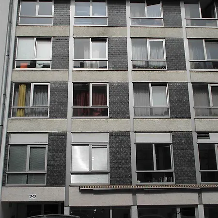 Star - Hans-sachs-strasse 2* Cologne